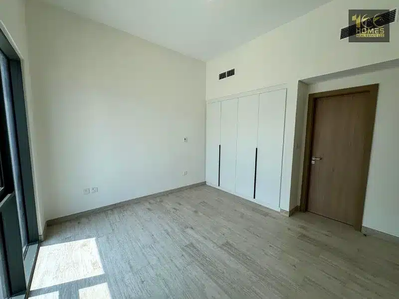 1e6dbc574a914c4e9b372c446d7adf8b-