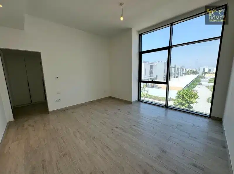 54c4896caa5944efa3ad95dcc8b50fc4-