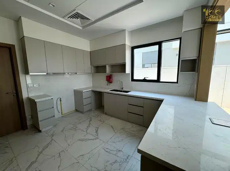 964554d4bd0d4866ae7686f947492c28-