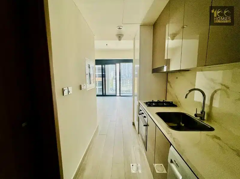 ac0584ca5abf4701be8b3b1b25bda0e7- (1)